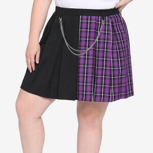 Hot Topic Black and Purple Split Plaid Pleated Skirt